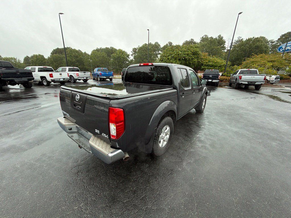 Used 2010 Nissan Frontier SE AWD/4WD image 15