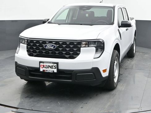 New 2026 Ford Maverick XL image 3