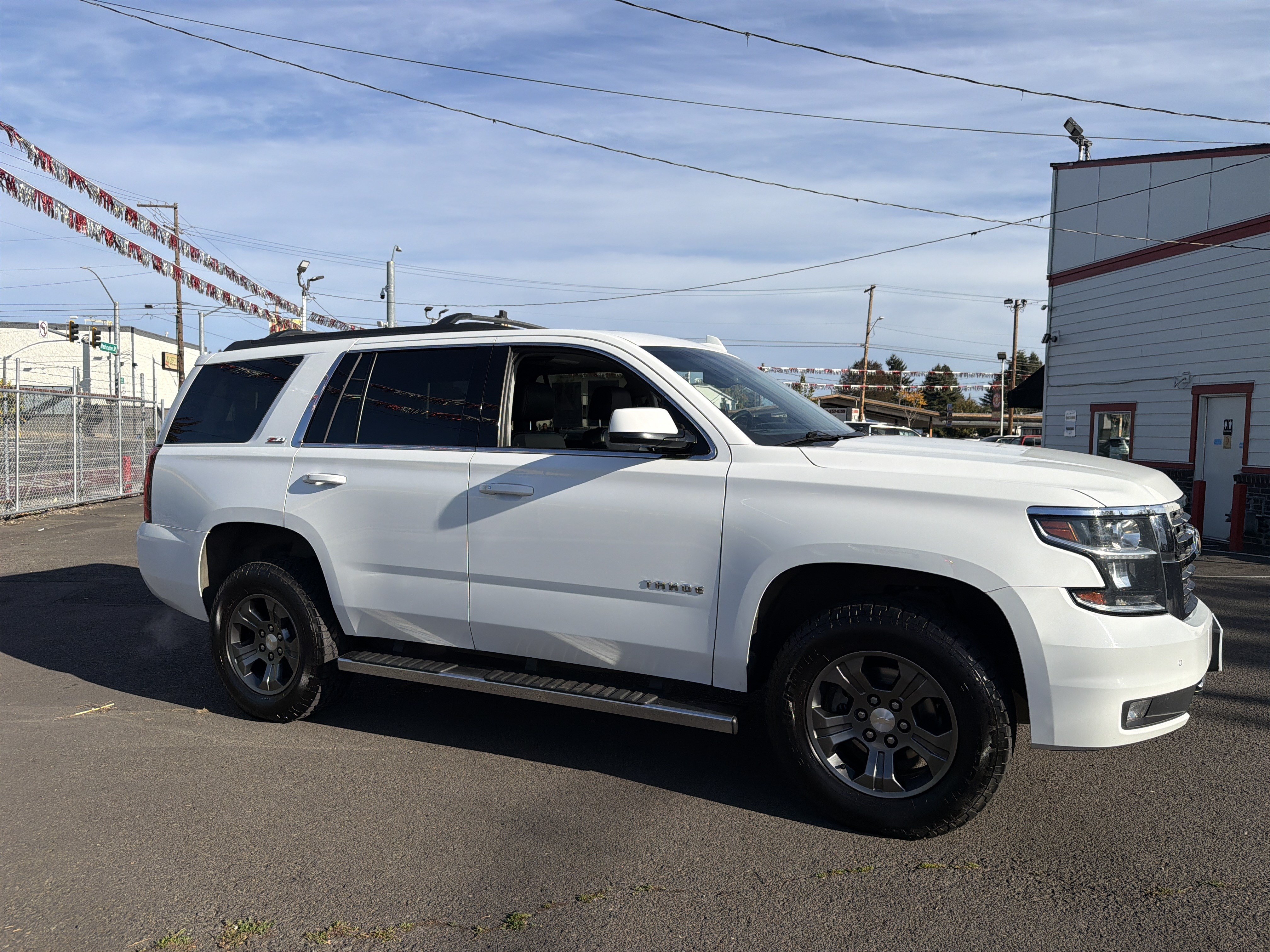 Used 2016 Chevrolet Tahoe LT AWD/4WD image 9