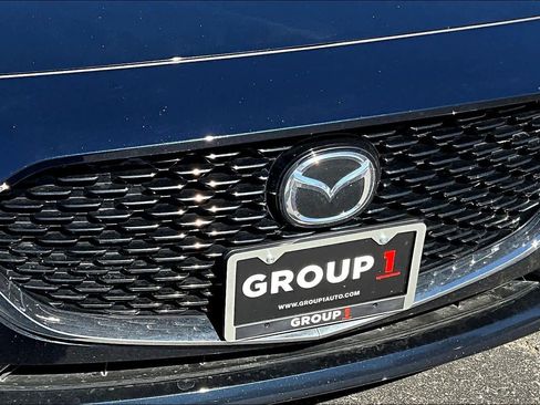 Used 2021 MAZDA MAZDA3 s image 29