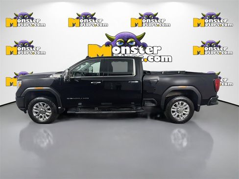 Used 2020 GMC Sierra 2500 Denali w/ Denali Ultimate Package image 8