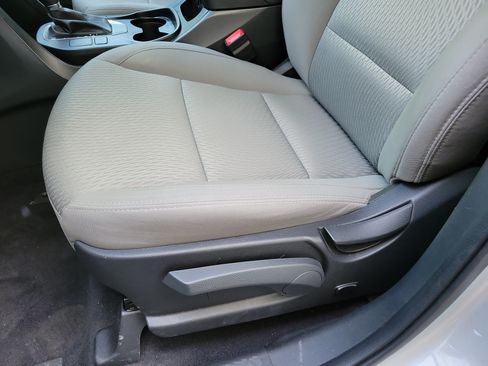 Used 2018 Hyundai Santa Fe Sport AWD/4WD image 10