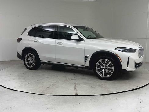 Used 2026 BMW X5 xDrive40i w/ Premium Package AWD/4WD image 8