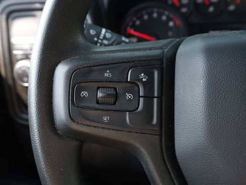 Used 2023 Chevrolet Silverado 1500 Custom image 21