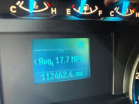 Used 2017 Ford F150 XLT AWD/4WD image 9