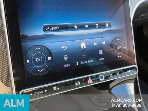 Used 2025 Mercedes-Benz C 300 Sedan image 22