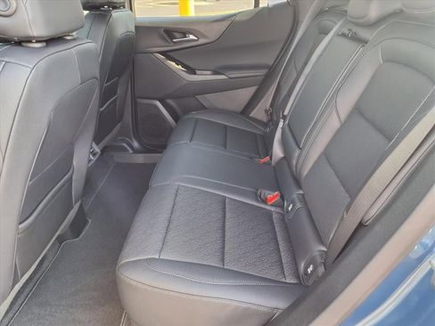 New 2026 Chevrolet Equinox LT w/ Convenience Package II image 7