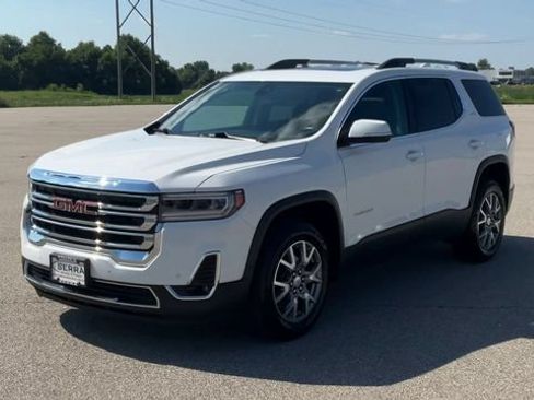 Used 2021 GMC Acadia SLT FWD image 4