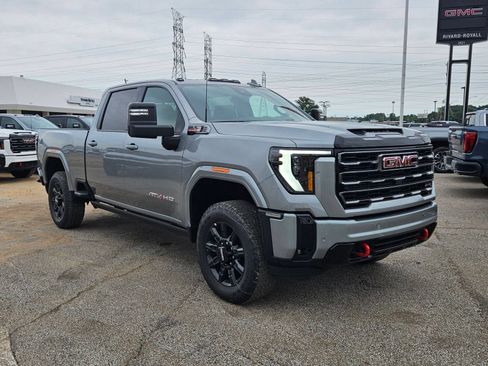 New 2026 GMC Sierra 2500 AT4 w/ AT4 Premium Plus Package AWD/4WD image 8
