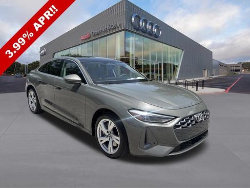 Used 2025 Audi A5 2.0T Premium w/ Convenience Package AWD/4WD image 3