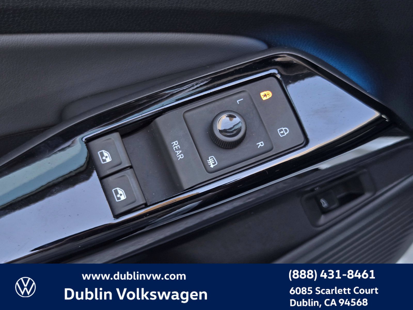 Certified 2024 Volkswagen ID.4 S RWD image 11