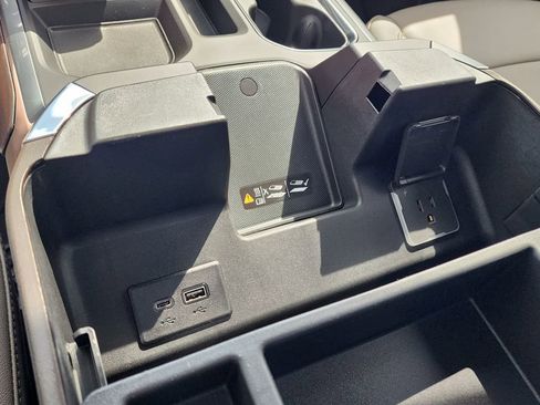 New 2026 GMC Sierra 1500 SLT w/ SLT Premium Plus Package image 33