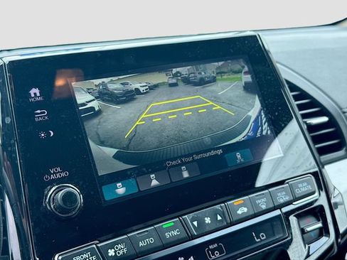 Used 2023 Honda Odyssey Touring image 18