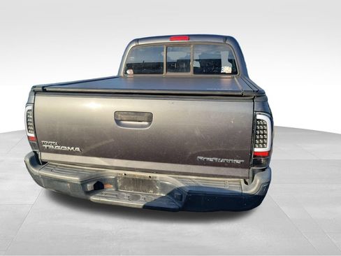 Used 2015 Toyota Tacoma PreRunner w/ Convenience Package RWD image 14