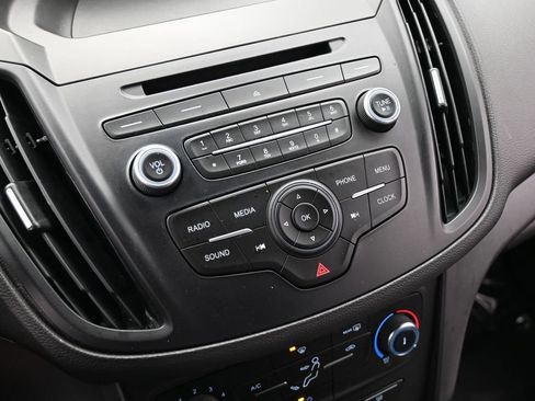 Used 2017 Ford Escape S image 21