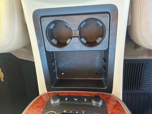 Used 2014 Chevrolet Tahoe LT w/ Luxury Package image 22