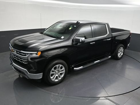 Used 2024 Chevrolet Silverado 1500 LTZ RWD image 10