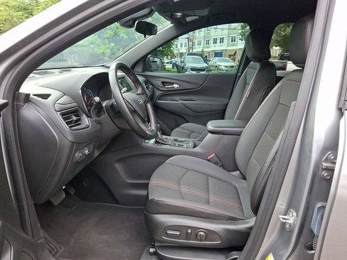Used 2023 Chevrolet Equinox RS AWD/4WD image 13
