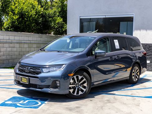 Used 2025 Honda Odyssey EX-L image 6