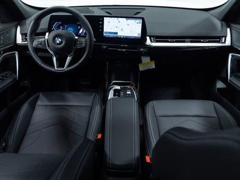 New 2026 BMW X1 xDrive28i w/ Technology Package image 23