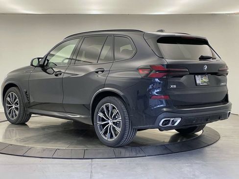 Used 2026 BMW X5 M60i AWD/4WD image 3