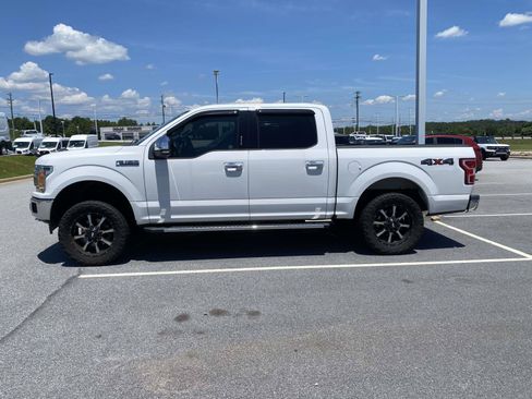 Used 2018 Ford F150 XLT w/ Equipment Group 302A Luxury AWD/4WD image 4