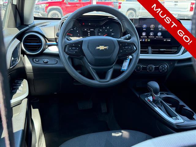 Certified 2026 Chevrolet Trax LS FWD image 8