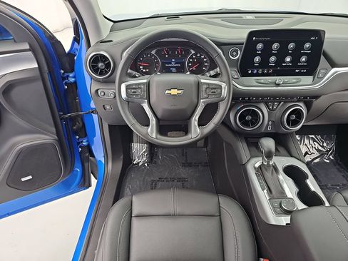 Used 2024 Chevrolet Blazer LT w/ Sound & Technology Package AWD/4WD image 21