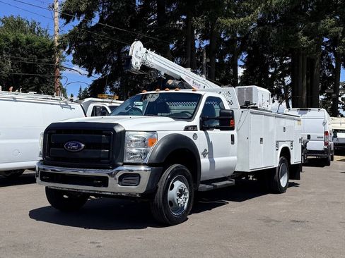 Used 2016 Ford F550 2WD Regular Cab Super Duty image 1