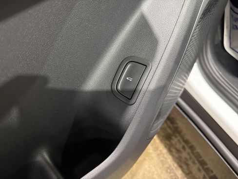 New 2026 Chevrolet Traverse LT w/ Midnight/Sport Edition image 20