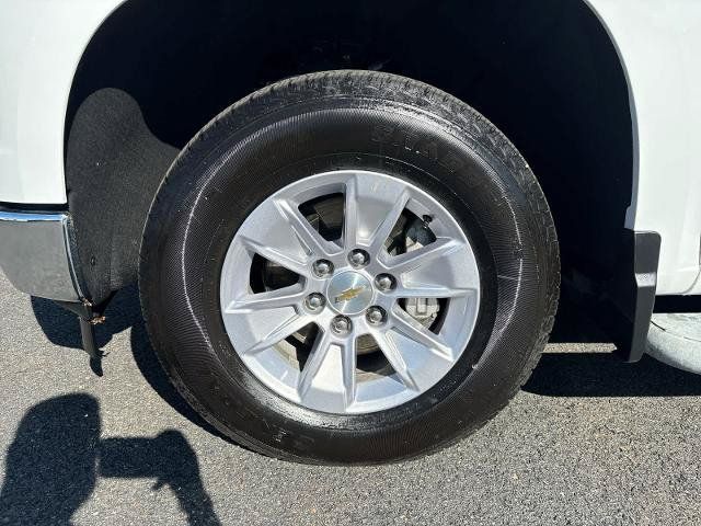 Used 2025 Chevrolet Silverado 1500 W/T RWD image 10