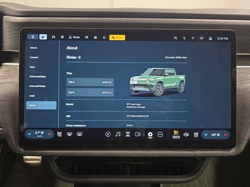 Used 2024 Rivian R1T Adventure AWD/4WD image 27