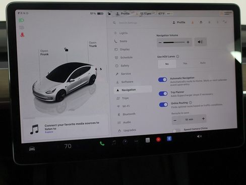 Used 2022 Tesla Model 3 Standard Range image 47