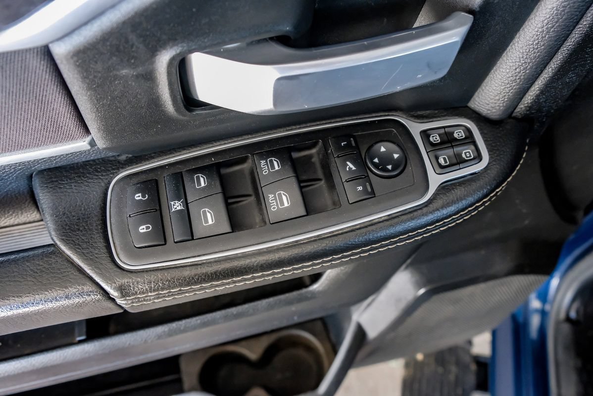 Used 2024 RAM 2500 Big Horn w/ Night Edition AWD/4WD image 44