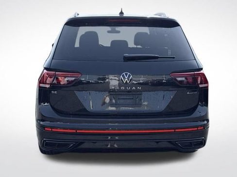 Used 2023 Volkswagen Tiguan SE R-Line AWD/4WD image 6