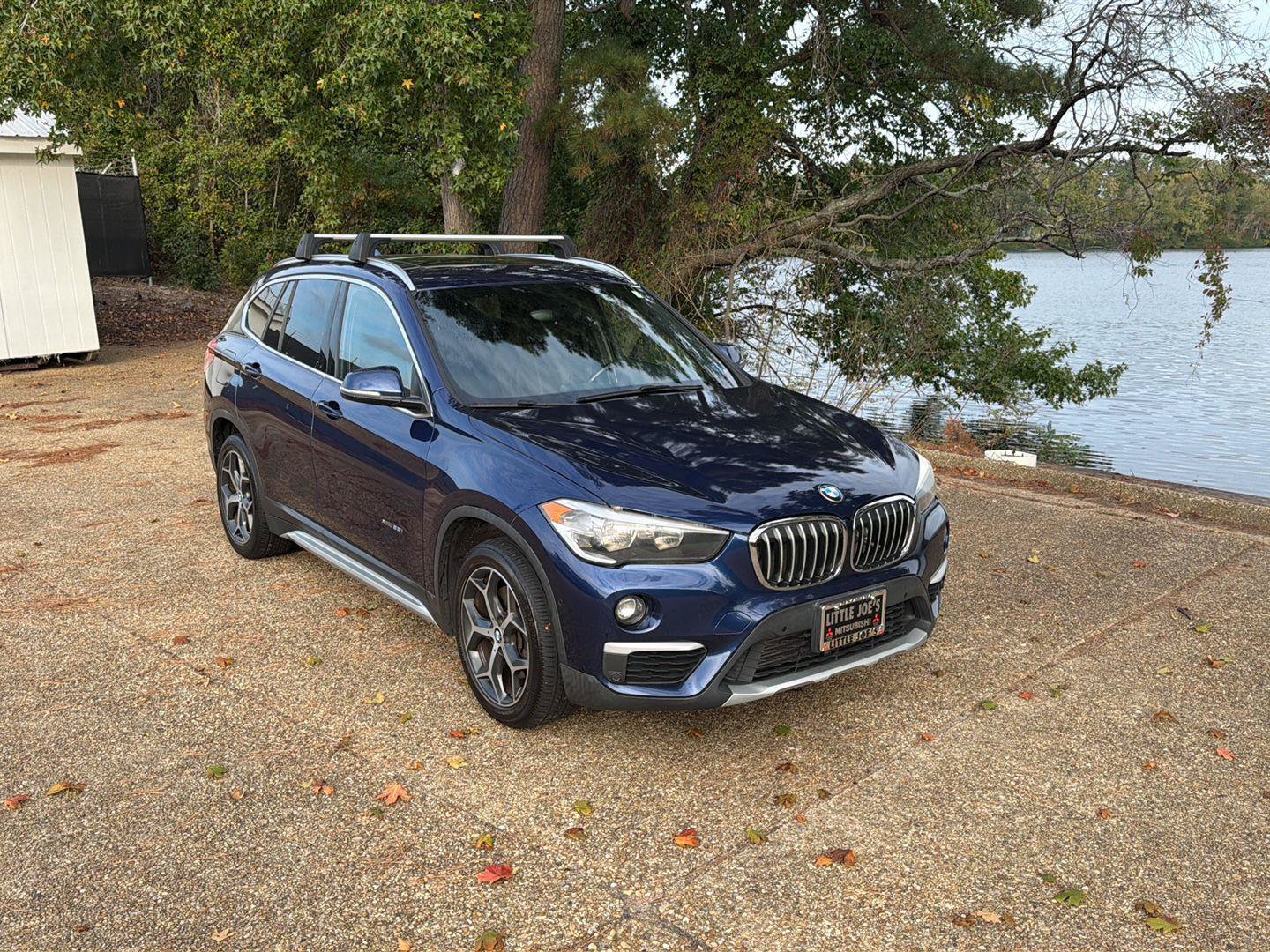 Used 2017 BMW X1 xDrive28i AWD/4WD image 2
