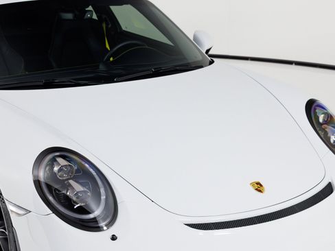 Used 2018 Porsche 911 GT3 RWD image 57
