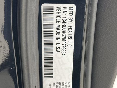 Used 2021 Dodge Durango SXT AWD/4WD image 22