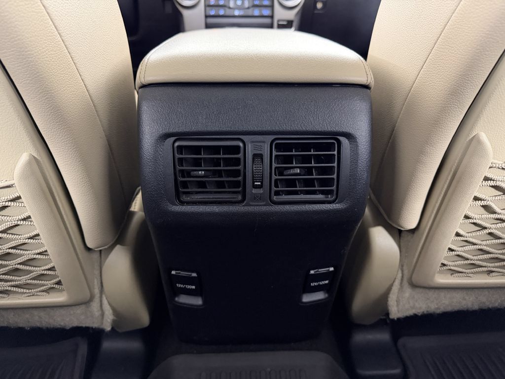 Used 2018 Toyota 4Runner Limited AWD/4WD image 34
