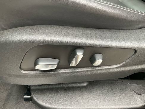 Used 2023 Cadillac XT5 Premium Luxury image 29