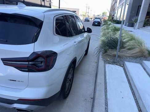 Used 2023 BMW X3 xDrive30i w/ Convenience Package AWD/4WD image 14