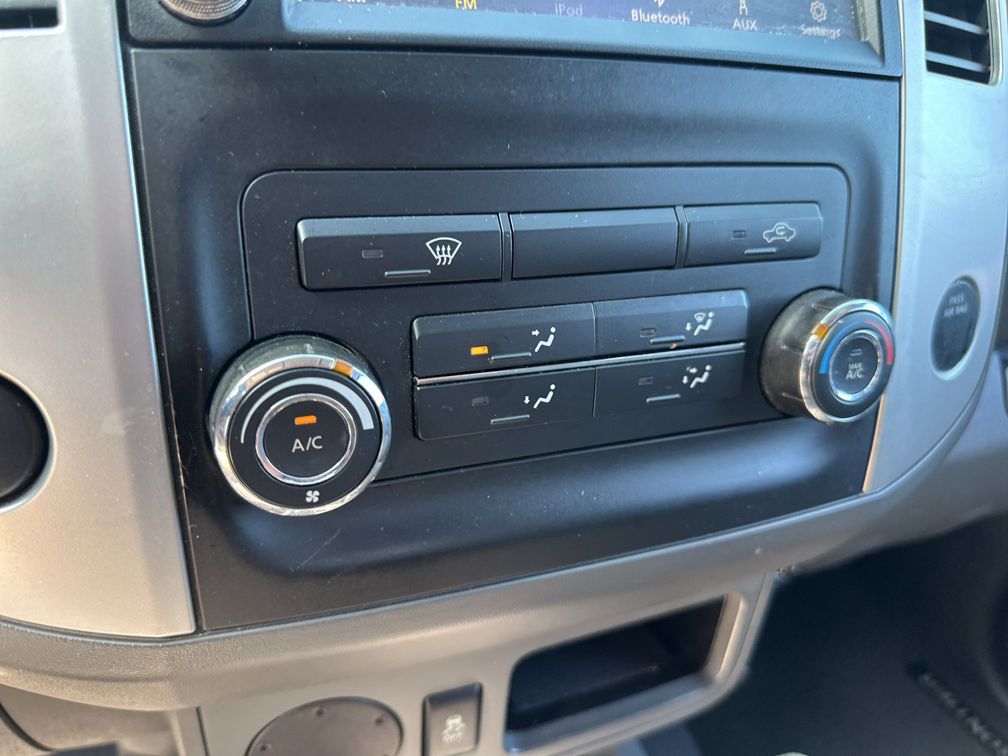 Used 2019 Nissan Frontier SV RWD image 25