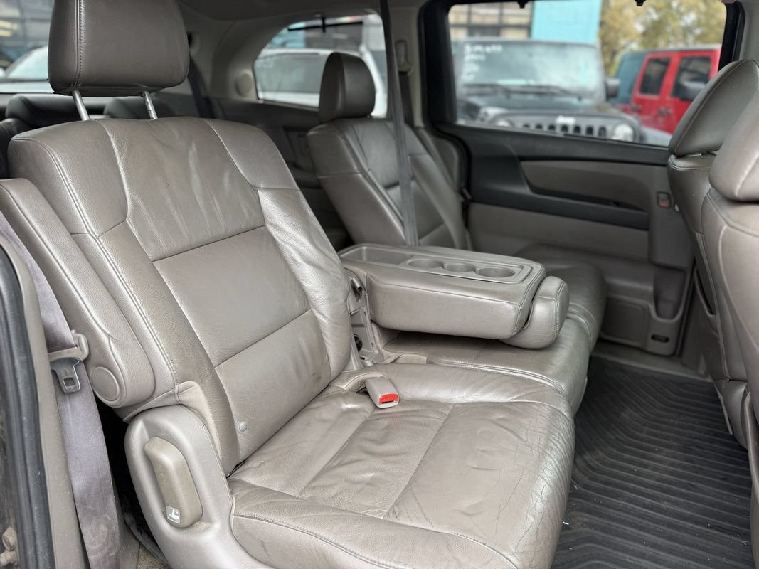 Used 2012 Honda Odyssey Touring Elite image 6
