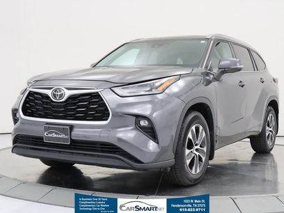 Used 2021 Toyota Highlander XLE