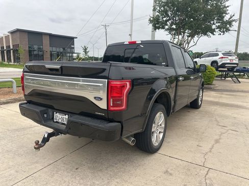 Used 2015 Ford F150 Platinum w/ Equipment Group 701A Luxury AWD/4WD image 8