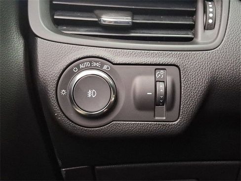 Used 2017 Buick Envision Preferred image 25