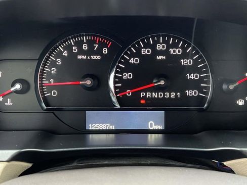 Used 2007 Cadillac DTS Luxury I w/ Sun And Sound Package image 23