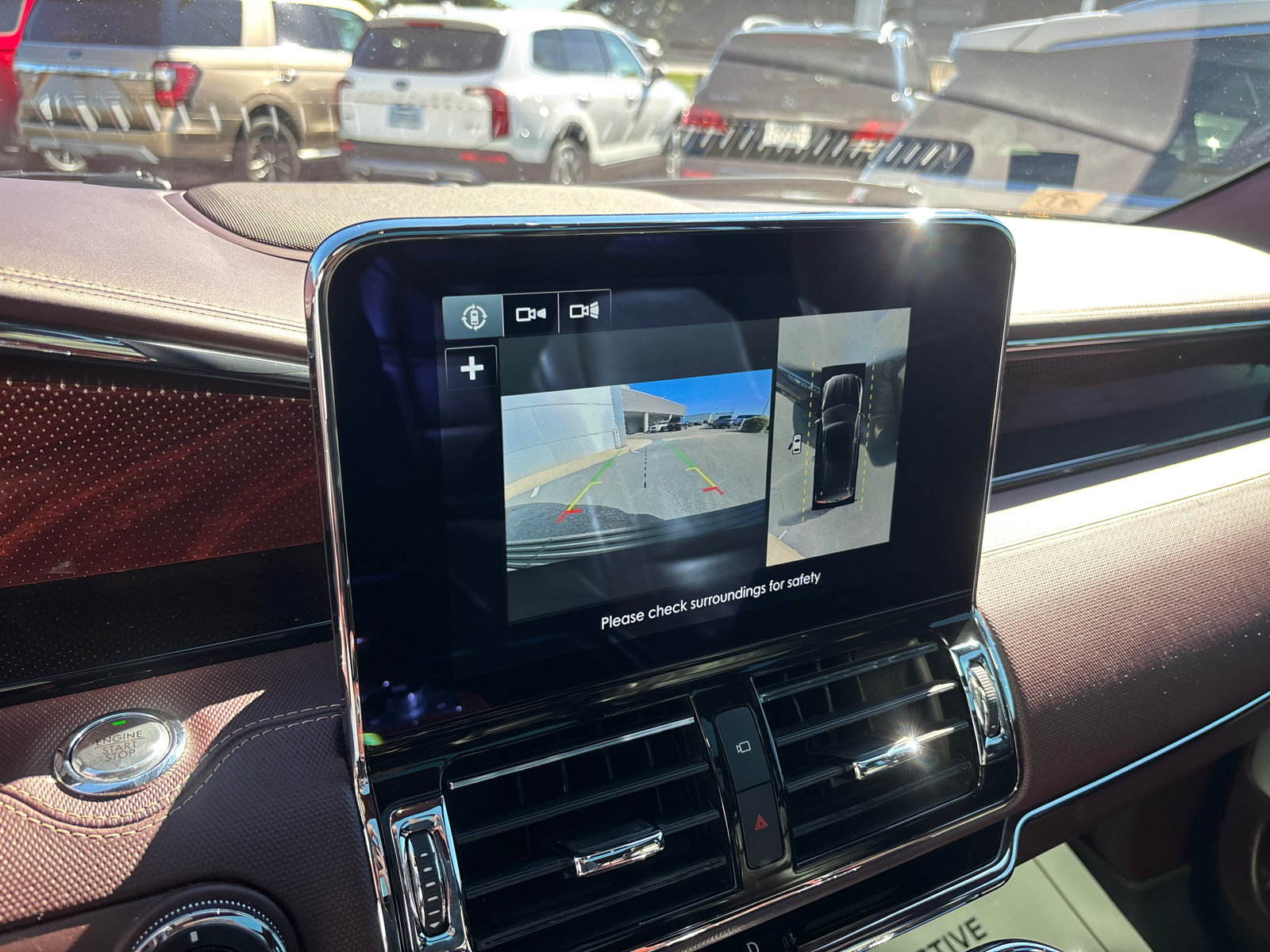 Used 2018 Lincoln Navigator L Black Label w/ Cargo Package AWD/4WD image 19