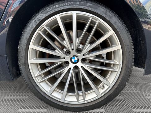 Used 2018 BMW 540i RWD image 29