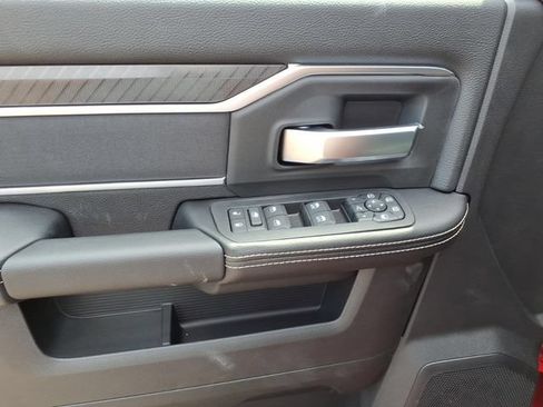 New 2026 RAM 2500 Big Horn AWD/4WD image 5